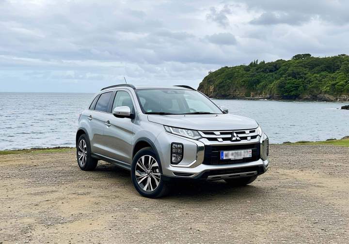 Véhicule SUV Martinique